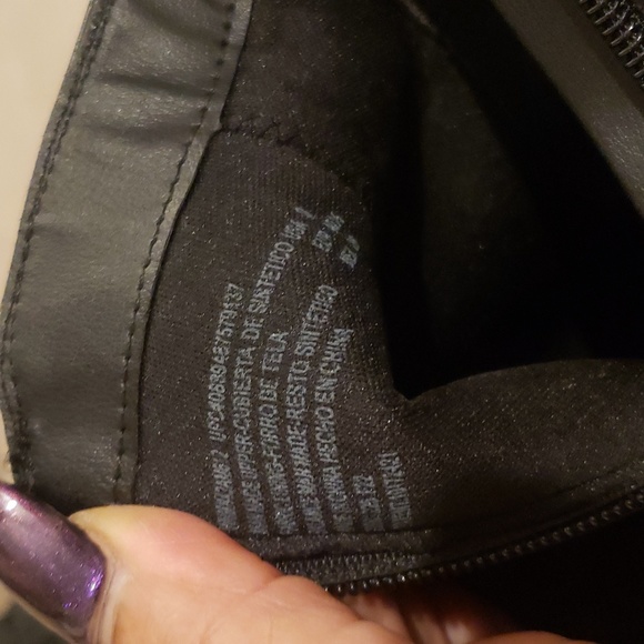 Madden NYC Black Rhinestone Embellished Amulet Platform Chelsea Boots Size 9 - Picture 7 of 10